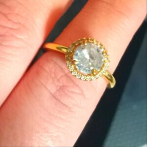 Pandora Sparkling Round Halo Ring